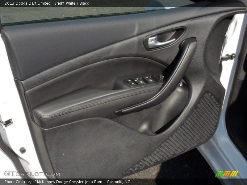 Bright White / Black 2013 Dodge Dart Limited