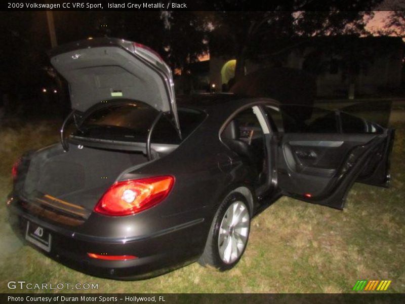 Island Grey Metallic / Black 2009 Volkswagen CC VR6 Sport