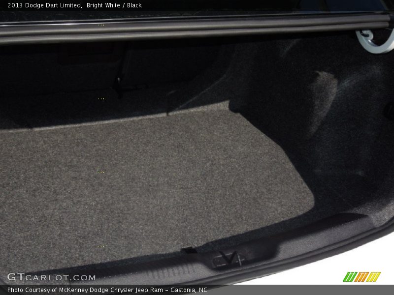 Bright White / Black 2013 Dodge Dart Limited