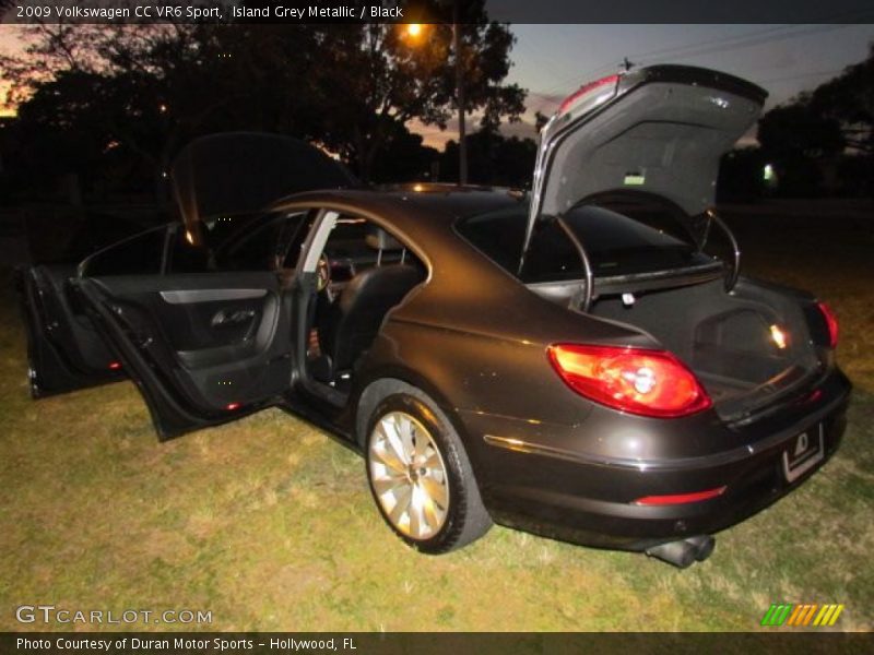 Island Grey Metallic / Black 2009 Volkswagen CC VR6 Sport