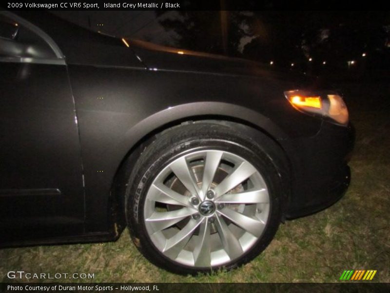 Island Grey Metallic / Black 2009 Volkswagen CC VR6 Sport