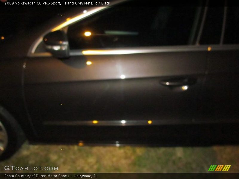 Island Grey Metallic / Black 2009 Volkswagen CC VR6 Sport