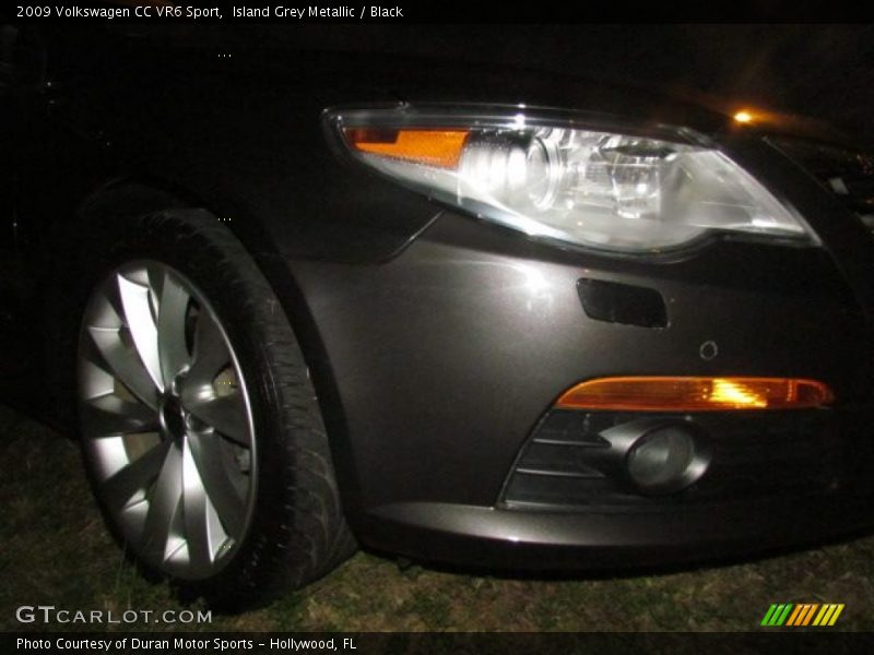 Island Grey Metallic / Black 2009 Volkswagen CC VR6 Sport