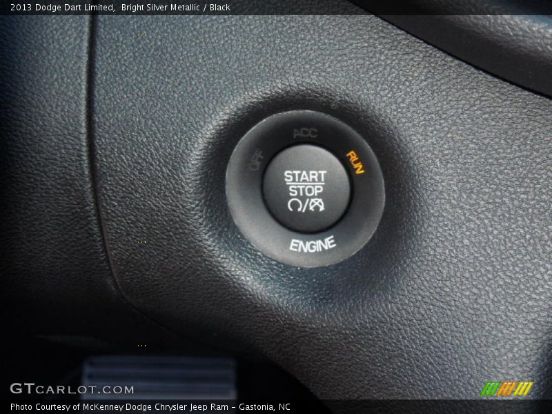 Bright Silver Metallic / Black 2013 Dodge Dart Limited