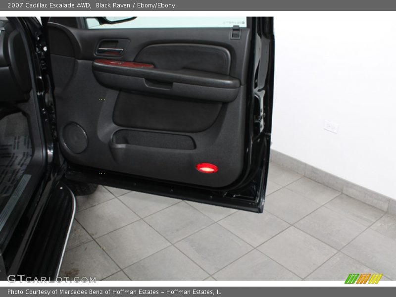 Black Raven / Ebony/Ebony 2007 Cadillac Escalade AWD