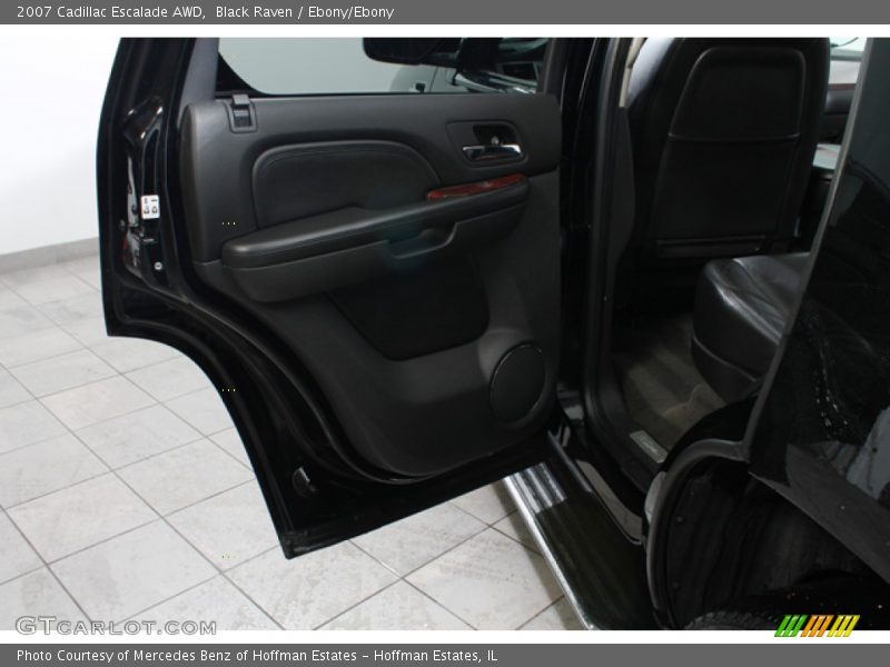 Black Raven / Ebony/Ebony 2007 Cadillac Escalade AWD