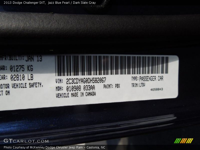 Jazz Blue Pearl / Dark Slate Gray 2013 Dodge Challenger SXT