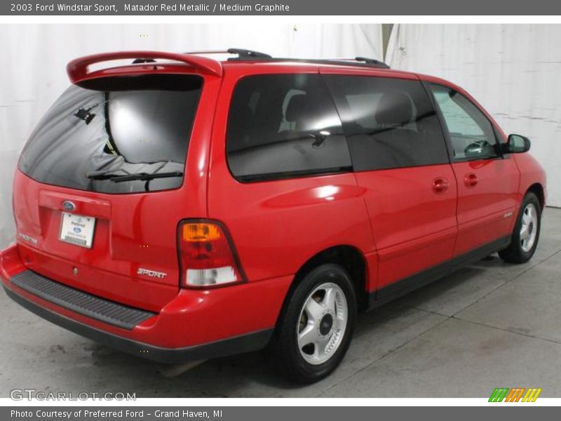 Matador Red Metallic / Medium Graphite 2003 Ford Windstar Sport