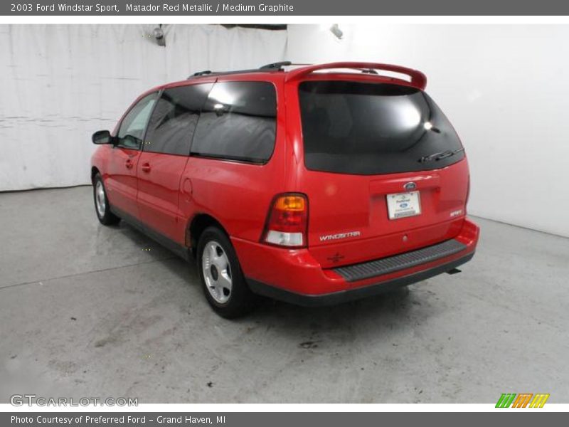 Matador Red Metallic / Medium Graphite 2003 Ford Windstar Sport