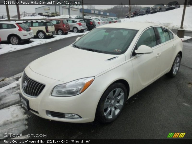 White Diamond Tricoat / Cashmere 2012 Buick Regal