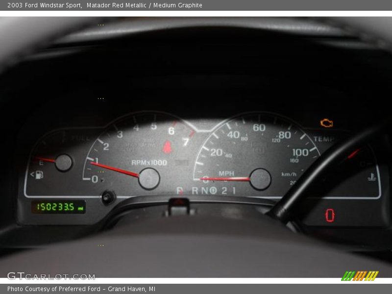 Matador Red Metallic / Medium Graphite 2003 Ford Windstar Sport