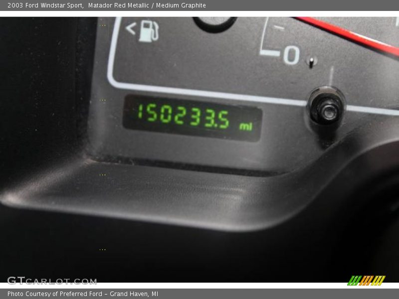 Matador Red Metallic / Medium Graphite 2003 Ford Windstar Sport
