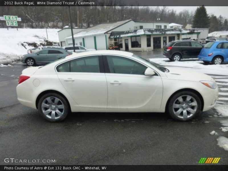 White Diamond Tricoat / Cashmere 2012 Buick Regal