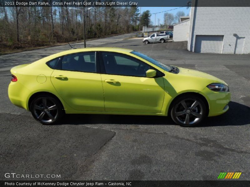 Citrus Peel Pearl Coat / Black/Light Diesel Gray 2013 Dodge Dart Rallye