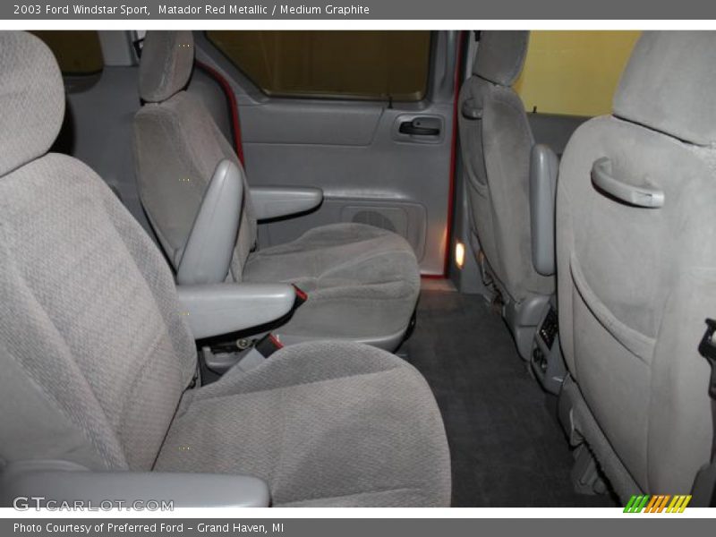 Matador Red Metallic / Medium Graphite 2003 Ford Windstar Sport