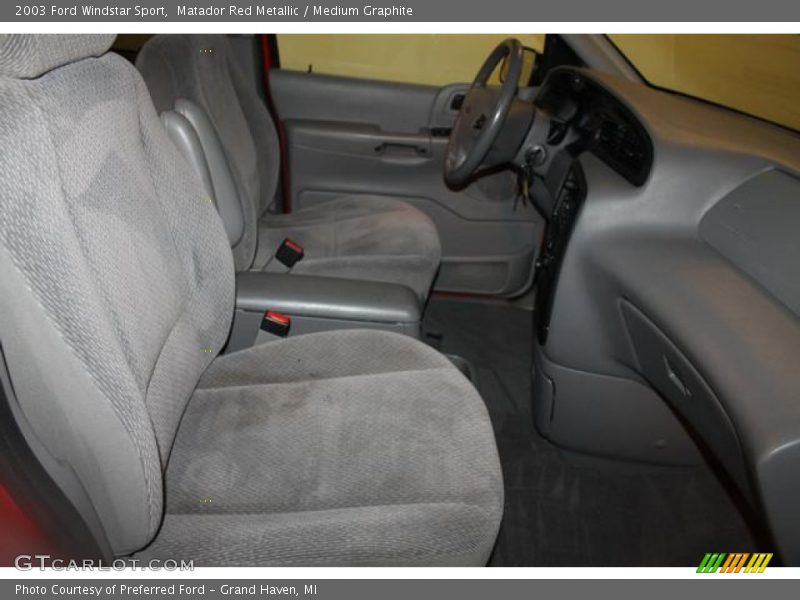 Matador Red Metallic / Medium Graphite 2003 Ford Windstar Sport