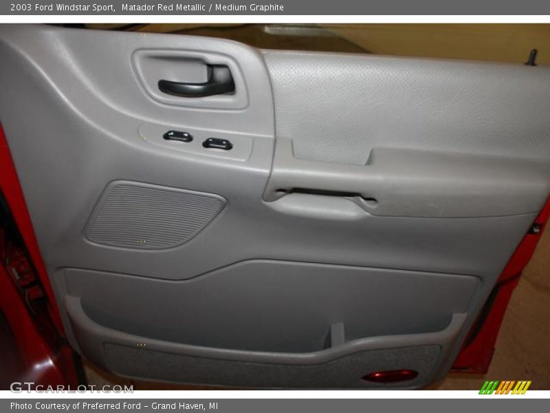Matador Red Metallic / Medium Graphite 2003 Ford Windstar Sport