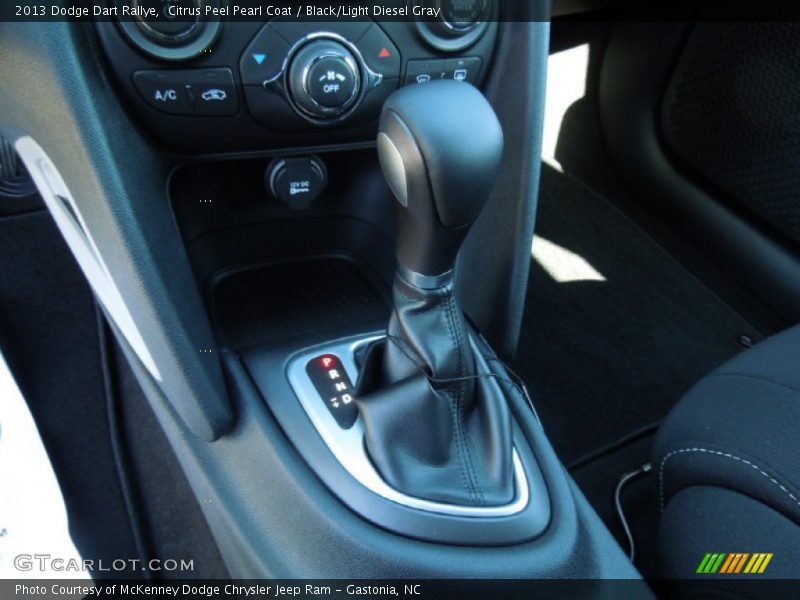 Citrus Peel Pearl Coat / Black/Light Diesel Gray 2013 Dodge Dart Rallye