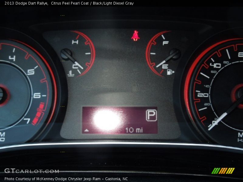 Citrus Peel Pearl Coat / Black/Light Diesel Gray 2013 Dodge Dart Rallye