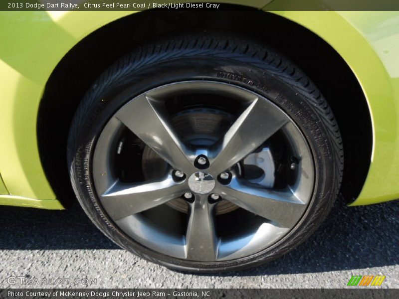 Citrus Peel Pearl Coat / Black/Light Diesel Gray 2013 Dodge Dart Rallye