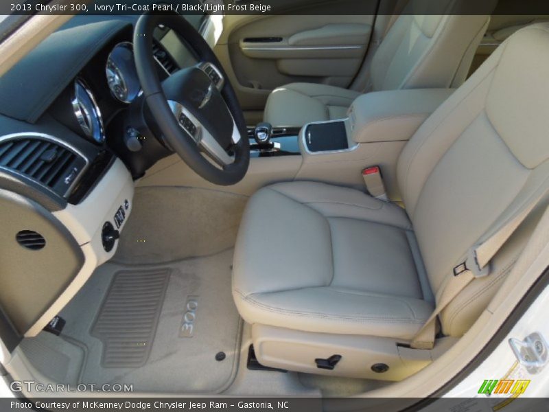 Ivory Tri-Coat Pearl / Black/Light Frost Beige 2013 Chrysler 300