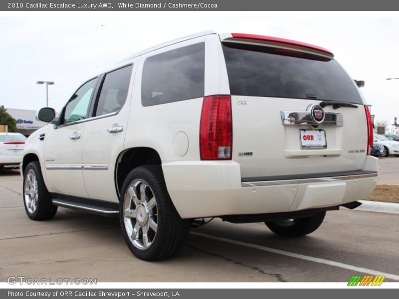 White Diamond / Cashmere/Cocoa 2010 Cadillac Escalade Luxury AWD