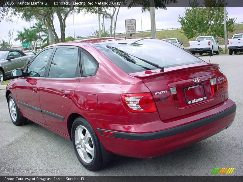 Electric Red Metallic / Gray 2005 Hyundai Elantra GT Hatchback