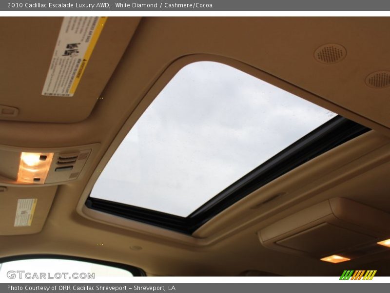 White Diamond / Cashmere/Cocoa 2010 Cadillac Escalade Luxury AWD