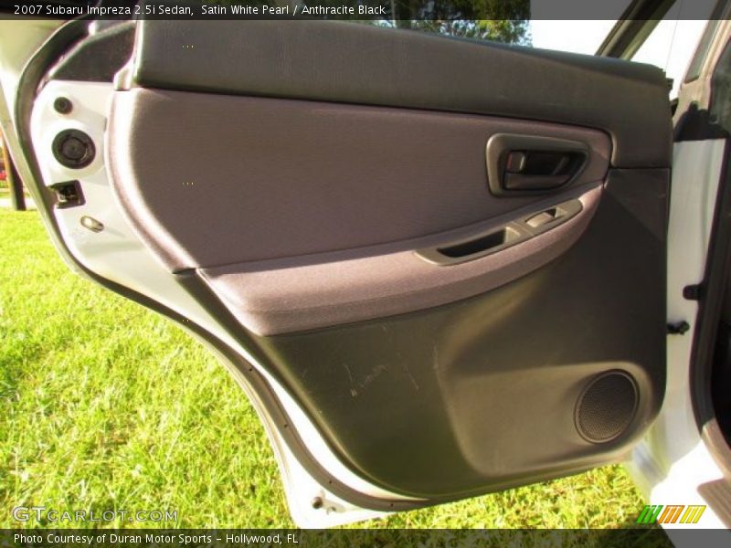 Satin White Pearl / Anthracite Black 2007 Subaru Impreza 2.5i Sedan