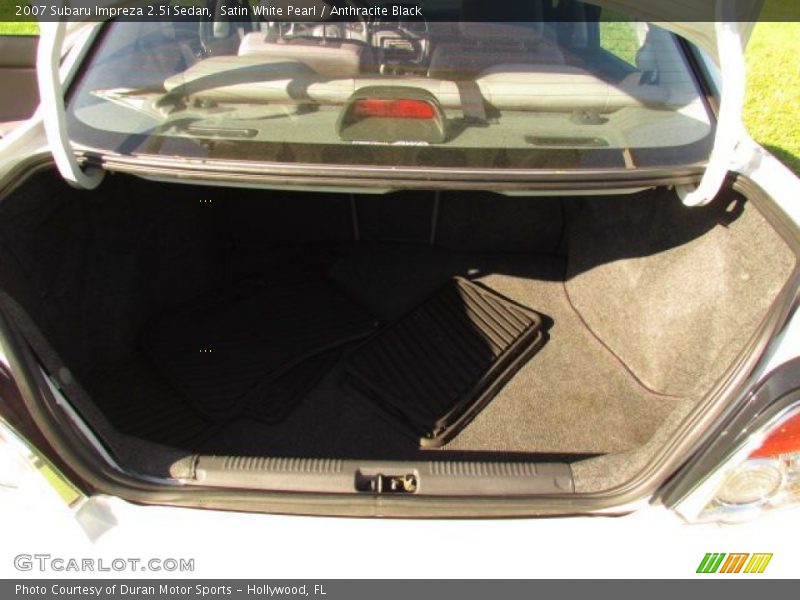 Satin White Pearl / Anthracite Black 2007 Subaru Impreza 2.5i Sedan