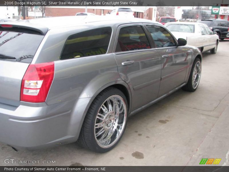 Silver Steel Metallic / Dark Slate Gray/Light Slate Gray 2006 Dodge Magnum SE