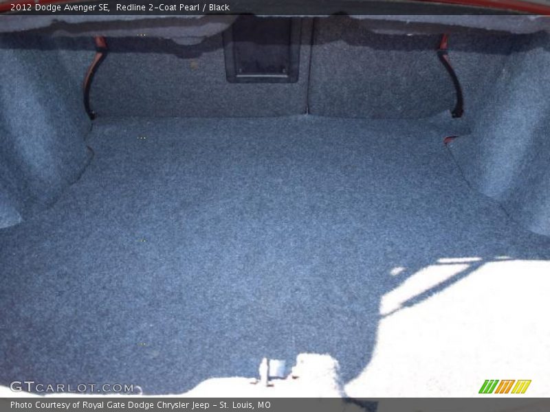 Redline 2-Coat Pearl / Black 2012 Dodge Avenger SE