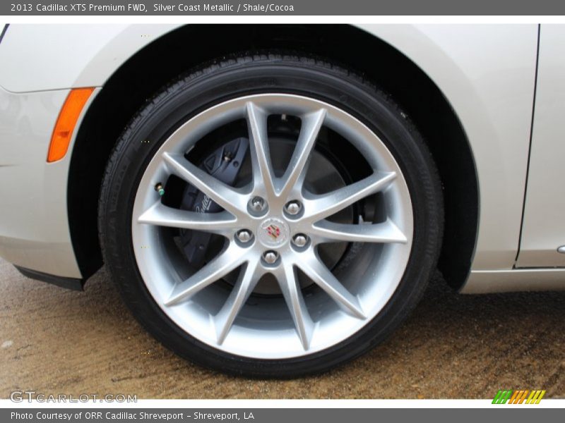  2013 XTS Premium FWD Wheel