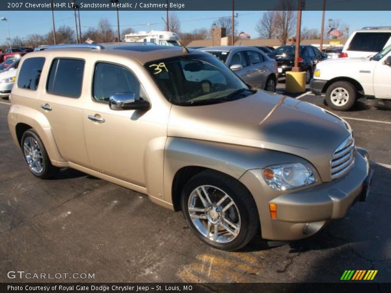 Front 3/4 View of 2007 HHR LT