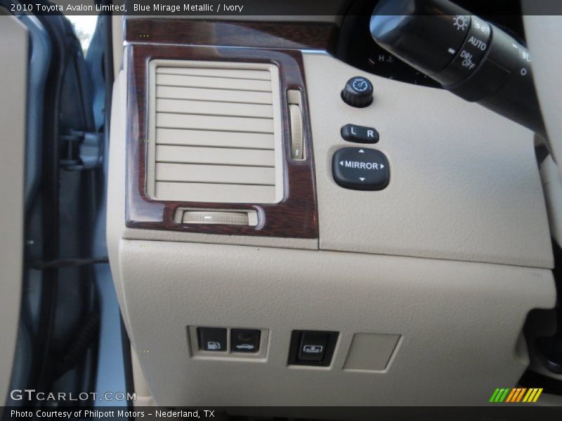 Blue Mirage Metallic / Ivory 2010 Toyota Avalon Limited