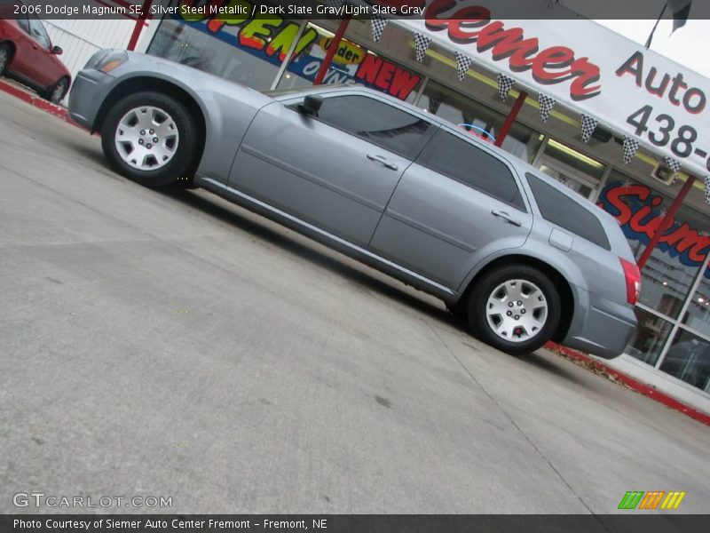 Silver Steel Metallic / Dark Slate Gray/Light Slate Gray 2006 Dodge Magnum SE
