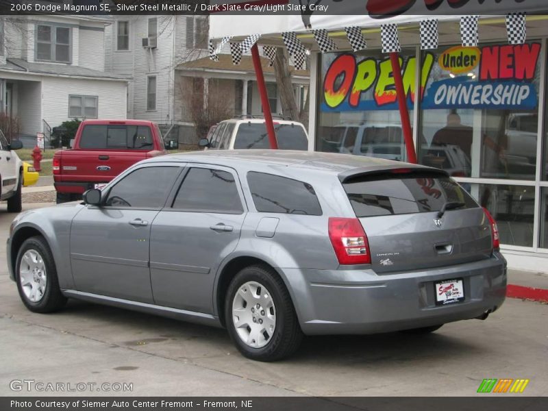 Silver Steel Metallic / Dark Slate Gray/Light Slate Gray 2006 Dodge Magnum SE