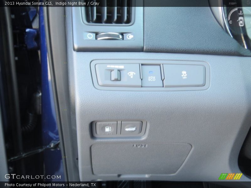 Indigo Night Blue / Gray 2013 Hyundai Sonata GLS