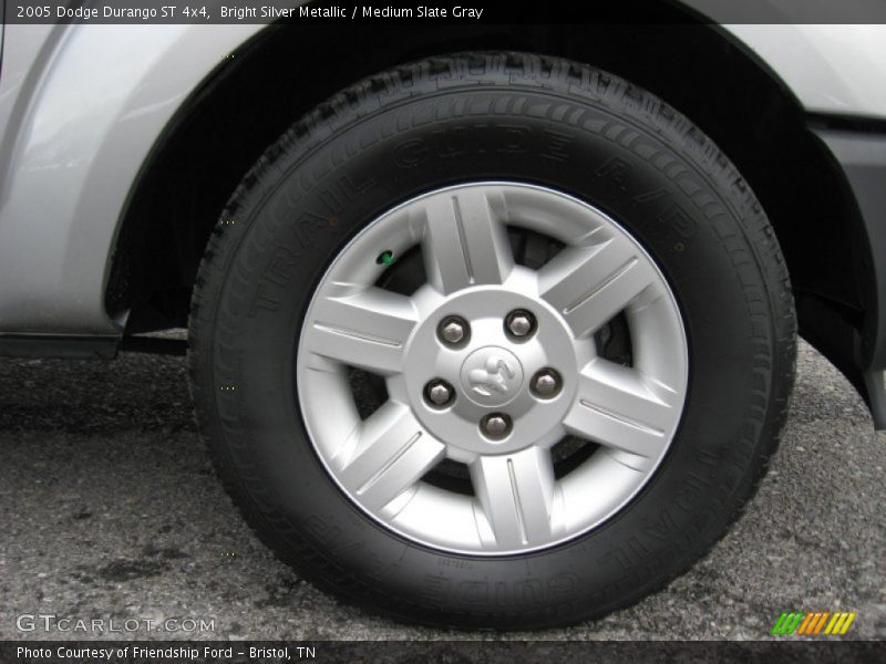  2005 Durango ST 4x4 Wheel