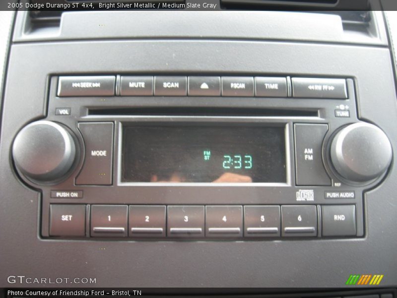 Audio System of 2005 Durango ST 4x4