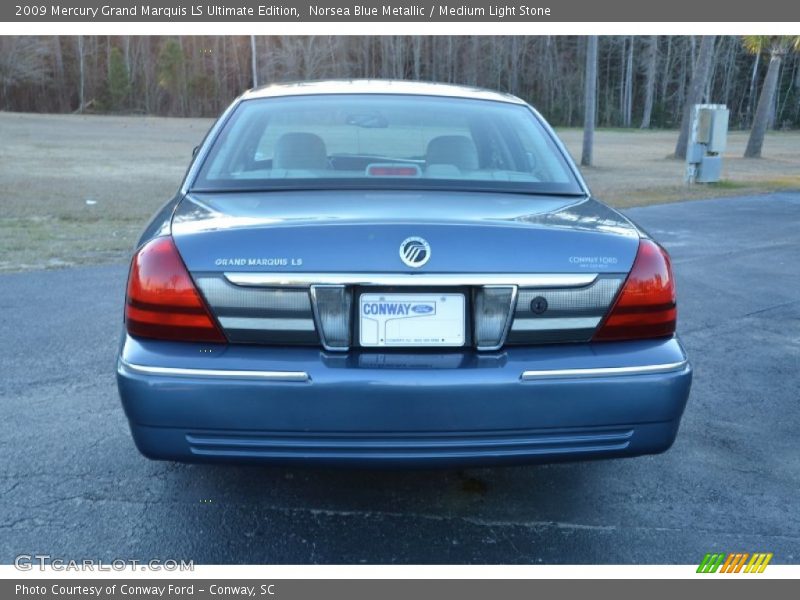 Norsea Blue Metallic / Medium Light Stone 2009 Mercury Grand Marquis LS Ultimate Edition