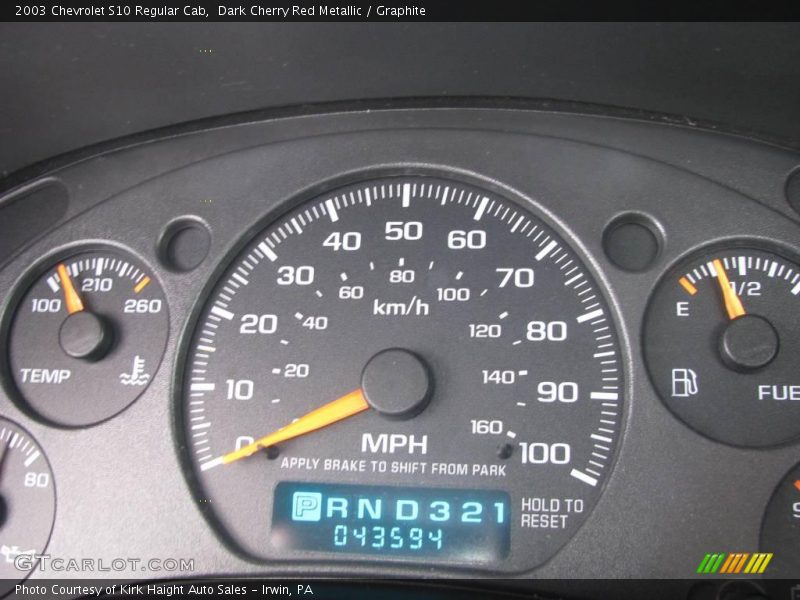 Dark Cherry Red Metallic / Graphite 2003 Chevrolet S10 Regular Cab