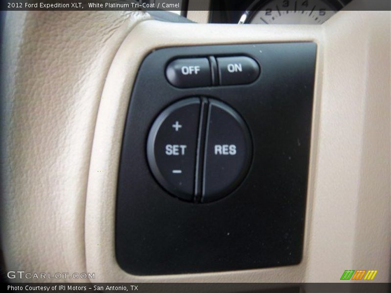 White Platinum Tri-Coat / Camel 2012 Ford Expedition XLT
