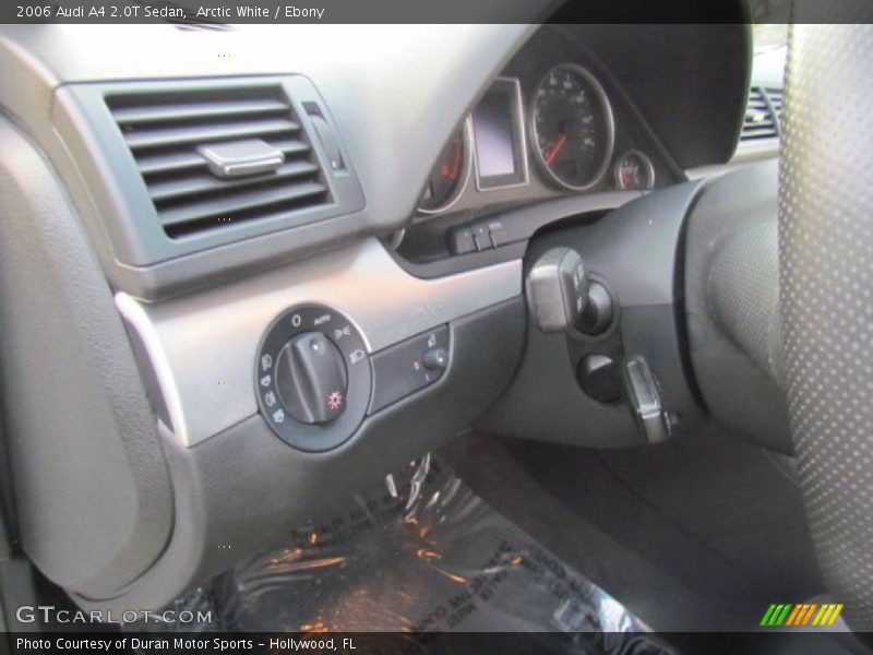 Arctic White / Ebony 2006 Audi A4 2.0T Sedan