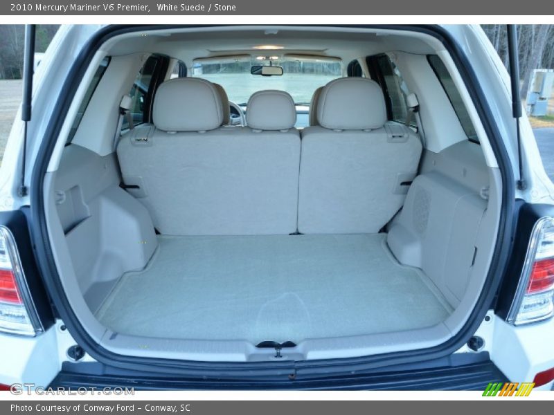  2010 Mariner V6 Premier Trunk