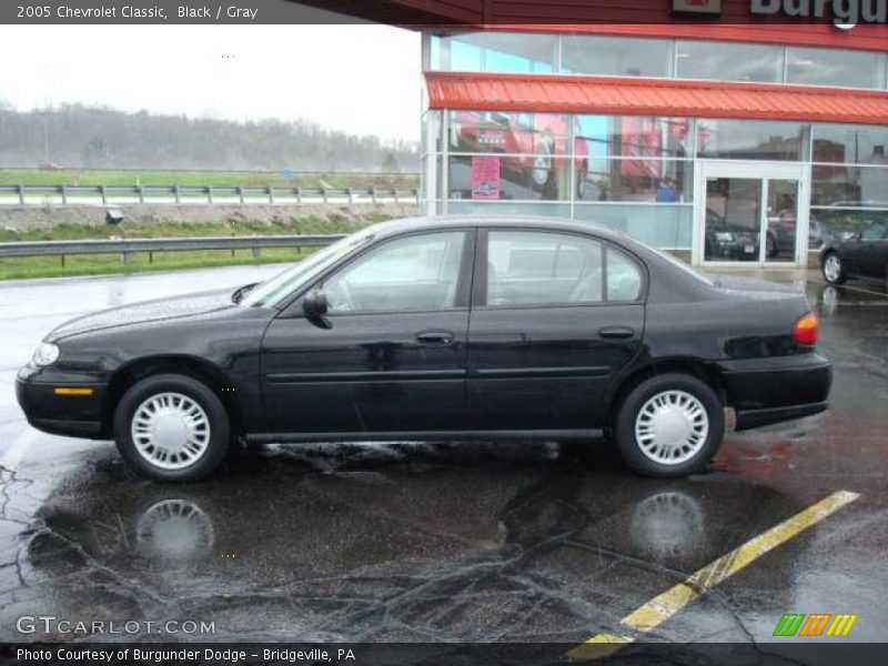 Black / Gray 2005 Chevrolet Classic