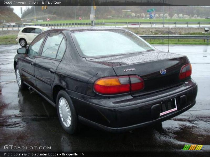 Black / Gray 2005 Chevrolet Classic