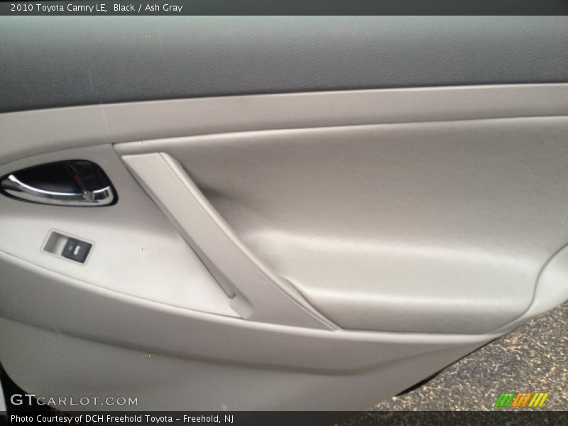 Black / Ash Gray 2010 Toyota Camry LE