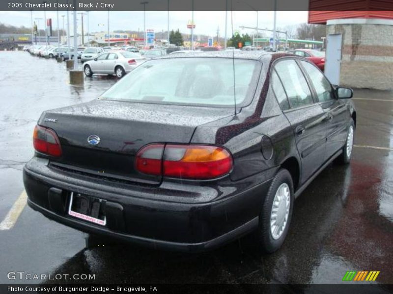 Black / Gray 2005 Chevrolet Classic