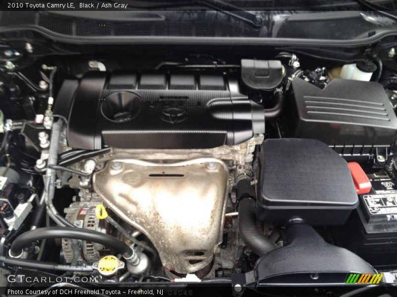 Black / Ash Gray 2010 Toyota Camry LE